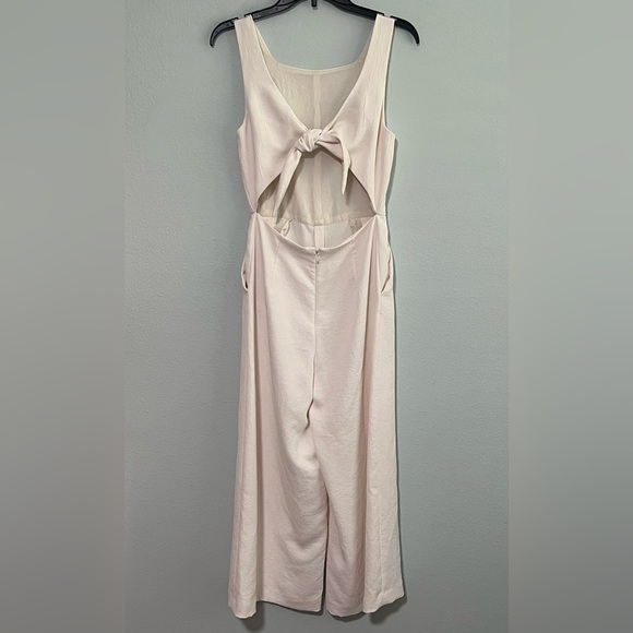 Aritzia Off-White Sleeveless Jumpsuit - Picture 5 of 7